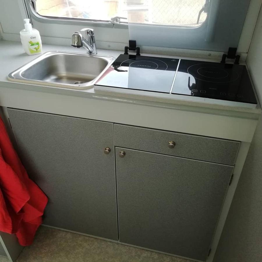Nova Alofa Caravan มอนชีเก ภายนอก รูปภาพ